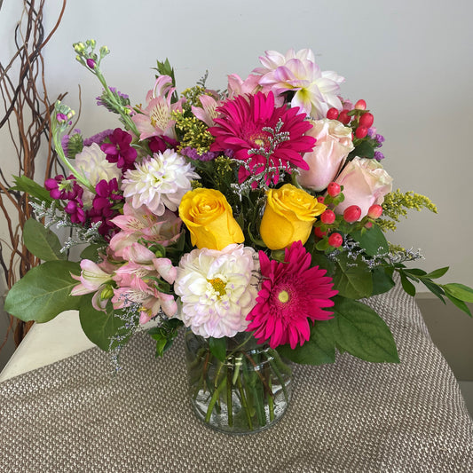 Bright and Cheerful Designers Choice Vase Arrangement